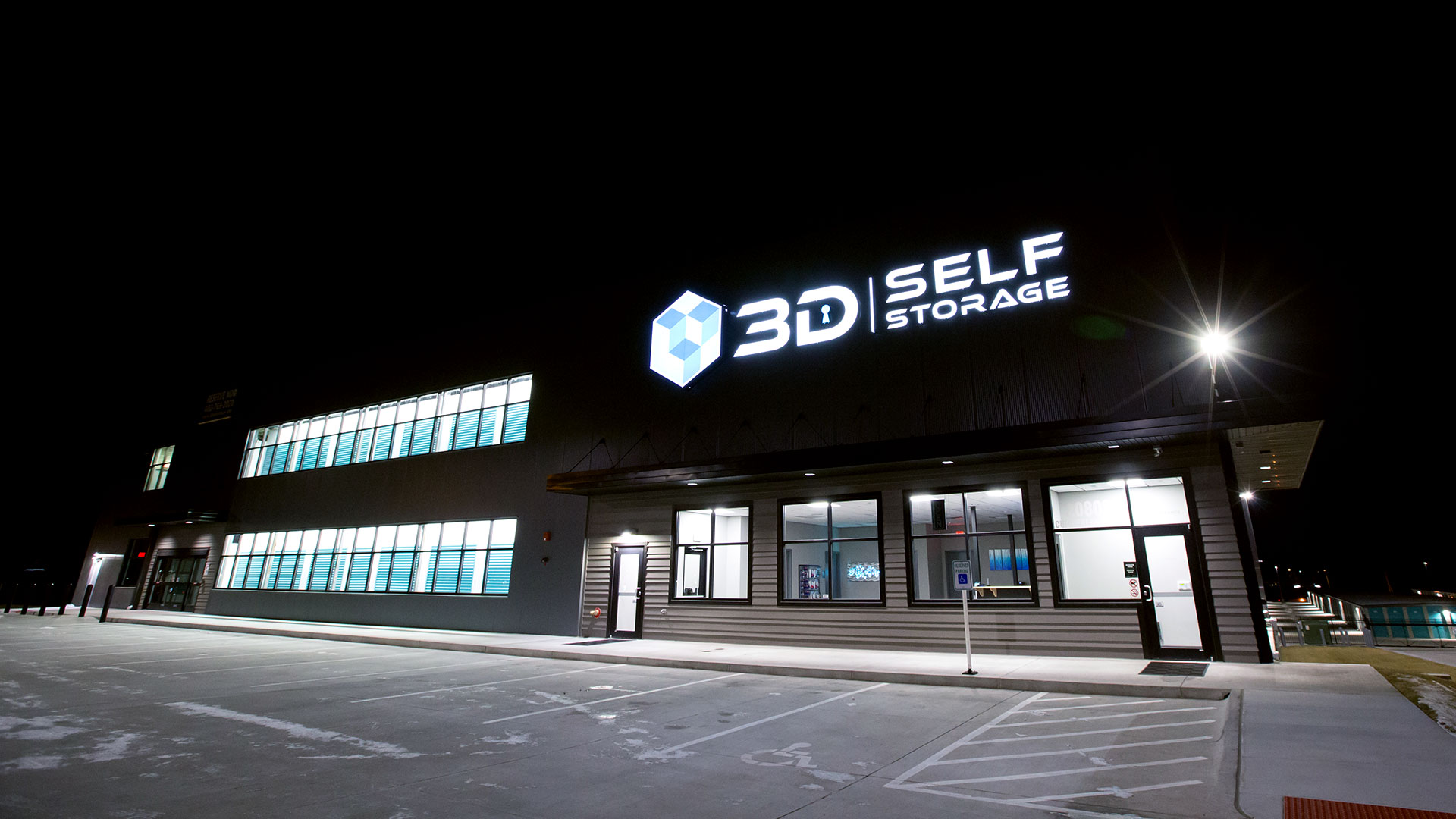 3D Self Storage exterior signage